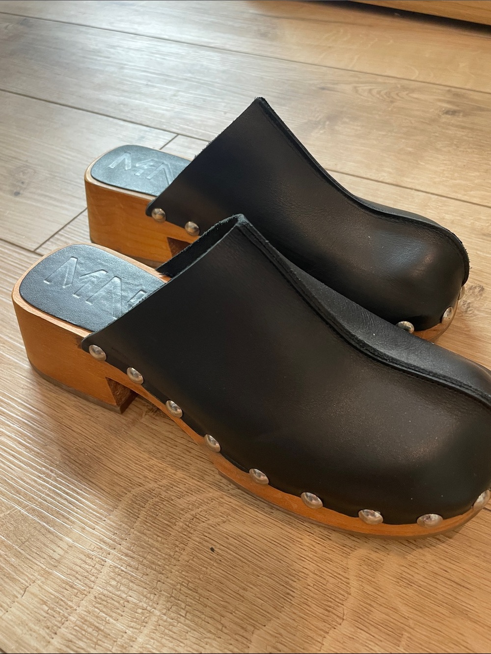 MANGO Black Studded Leather Clogs Wooden Platform Mules Boho size EU36 | 5.5 - 6